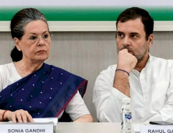 सफलता के जादुई मंत्र की तलाश में कांग्रेस, प्रशांत किशोर के रोडमैप पर हाईकमान गंभीर सफलता के जादुई मंत्र की तलाश में कांग्रेस, प्रशांत किशोर के रोडमैप पर हाईकमान गंभीर
