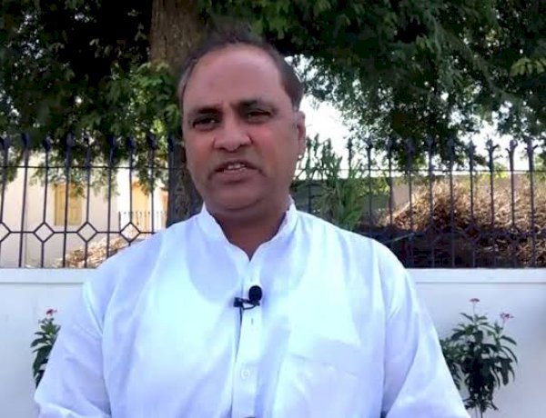 पंचायत चुनाव में OBC आरक्षण हटाने का षड्यंत्र रच रही शिवराज सरकार, अरुण यादव ने बोला हमला पंचायत चुनाव में OBC आरक्षण हटाने का षड्यंत्र रच रही शिवराज सरकार, अरुण यादव ने बोला हमला