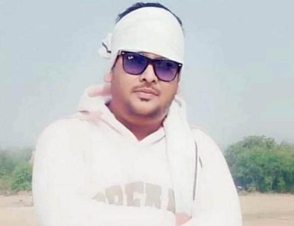 गुना पुलिस हत्याकांड में पुलिस ने एक आरोपी को मार गिराया, इससे पहले दो आरोपियों का हुआ है एनकाउंटर गुना पुलिस हत्याकांड में पुलिस ने एक आरोपी को मार गिराया, इससे पहले दो आरोपियों का हुआ है एनकाउंटर