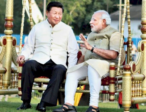 पैंगोंग झील पर जारी गतिरोध के बीच रेलवे ने चीनी कंपनी को दिया 39000 ट्रेन पहियों का ठेका! पैंगोंग झील पर जारी गतिरोध के बीच रेलवे ने चीनी कंपनी को दिया 39000 ट्रेन पहियों का ठेका!