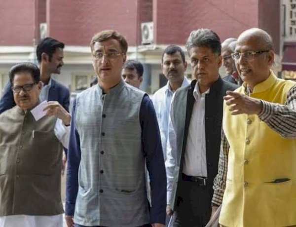 MP से राज्यसभा के लिए विवेक तन्खा का नाम फाइनल, कमलनाथ का बड़ा ऐलान MP से राज्यसभा के लिए विवेक तन्खा का नाम फाइनल, कमलनाथ का बड़ा ऐलान