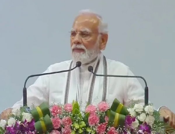 मुझे किसी से व्यक्तिगत नाराजगी नहीं, मैं चाहता हूं देश में मजबूत विपक्ष हो: राष्ट्रपति के गांव में बोले पीएम मोदी मुझे किसी से व्यक्तिगत नाराजगी नहीं, मैं चाहता हूं देश में मजबूत विपक्ष हो: राष्ट्रपति के गांव में बोले पीएम मोदी
