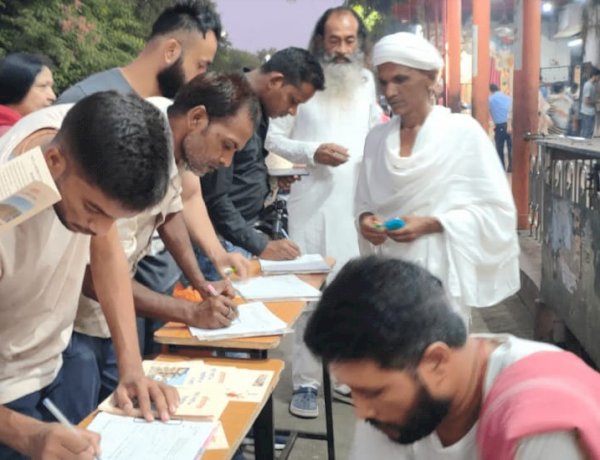 जैसा बाबर ने राम मंदिर तुड़वाया, वैसा ही शिवराज हिंदुओं के आस्था का केंद्र ओंकारेश्वर पर्वत तुड़वा रहे हैं: साधु संत जैसा बाबर ने राम मंदिर तुड़वाया, वैसा ही शिवराज हिंदुओं के आस्था का केंद्र ओंकारेश्वर पर्वत तुड़वा रहे हैं: साधु संत