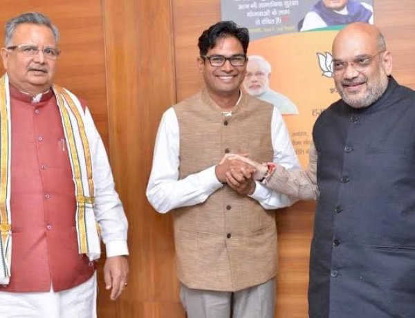 छत्तीसगढ़: BJP नेता व पूर्व IAS ओपी चौधरी के खिलाफ FIR दर्ज, कोयला चोरी का फर्जी वीडियो किया था शेयर छत्तीसगढ़: BJP नेता व पूर्व IAS ओपी चौधरी के खिलाफ FIR दर्ज, कोयला चोरी का फर्जी वीडियो किया था शेयर