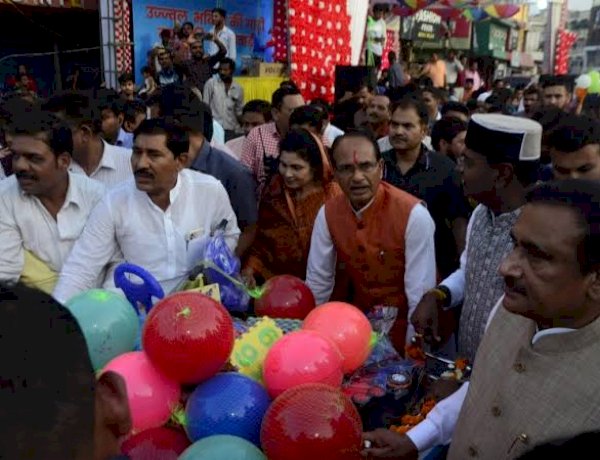 Photo Courtesy: twitter Photo Courtesy: twitter