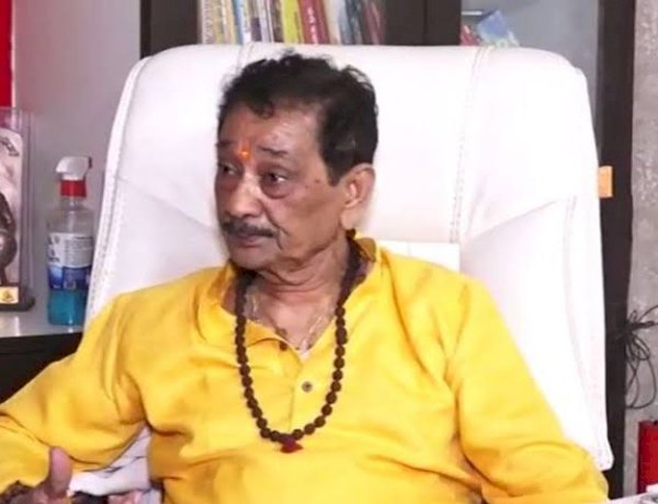 समाज को कलंकित कर रहा सिंधिया परिवार, गद्दारों को देशभक्ति का खिताब दे रही पार्टी, बीजेपी नेता की टिप्पणी समाज को कलंकित कर रहा सिंधिया परिवार, गद्दारों को देशभक्ति का खिताब दे रही पार्टी, बीजेपी नेता की टिप्पणी
