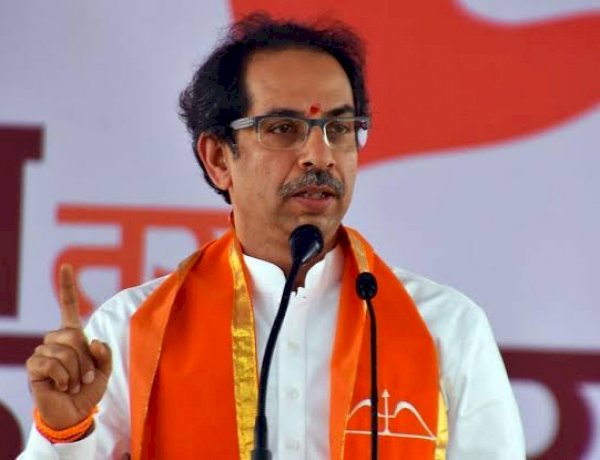 महाराष्ट्र के मुख्यमंत्री उद्धव ठाकरे ने दिया इस्तीफ़ा, फ़ेसबुक लाइव में की घोषणा महाराष्ट्र के मुख्यमंत्री उद्धव ठाकरे ने दिया इस्तीफ़ा, फ़ेसबुक लाइव में की घोषणा