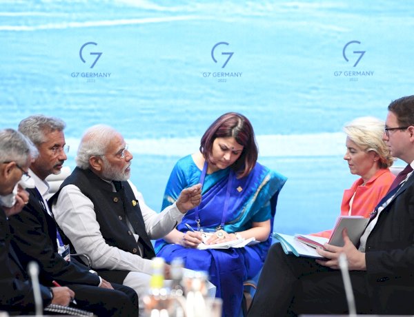 हम स्वतंत्र मीडिया के लिए प्रतिबद्ध हैं, G7 देशों के साथ भारत का संयुक्त बयान, देश के भीतर प्रेस फ्रीडम पर CPJ ने लताड़ा हम स्वतंत्र मीडिया के लिए प्रतिबद्ध हैं, G7 देशों के साथ भारत का संयुक्त बयान, देश के भीतर प्रेस फ्रीडम पर CPJ ने लताड़ा