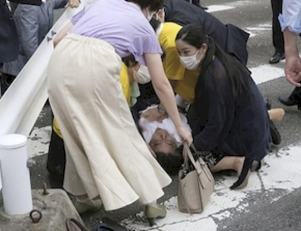 जापान के पूर्व प्रधानमंत्री शिंजो आबे का निधन, गोली लगने से हुई मौत