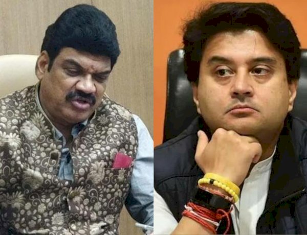 परिवहन मंत्री गोविंद सिंह राजपूत व ज्योतिरादित्य सिंधिया परिवहन मंत्री गोविंद सिंह राजपूत व ज्योतिरादित्य सिंधिया