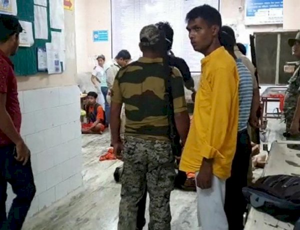 पश्चिम बंगाल के कूचबिहार में 10 कांवड़ियों की मौत, 16 घायल, DJ के जेनरेटर से वाहन में फैला करंट पश्चिम बंगाल के कूचबिहार में 10 कांवड़ियों की मौत, 16 घायल, DJ के जेनरेटर से वाहन में फैला करंट