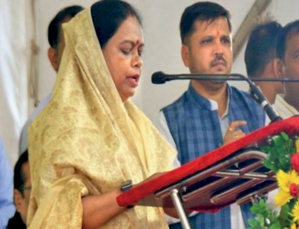 85 लाख रुपए गबन मामले में खुली भोपाल महापौर की फाइल, कांग्रेस बोली- भ्रष्टाचार का ओलंपिक चल रहा है 85 लाख रुपए गबन मामले में खुली भोपाल महापौर की फाइल, कांग्रेस बोली- भ्रष्टाचार का ओलंपिक चल रहा है