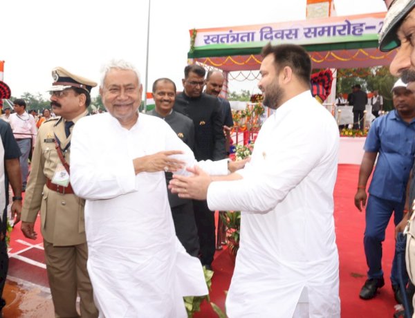 नीतीश कैबिनेट का विस्तार आज, 31 मंत्री लेंगे शपथ, आरजेडी कोटे से होंगे सर्वाधिक 16 मंत्री नीतीश कैबिनेट का विस्तार आज, 31 मंत्री लेंगे शपथ, आरजेडी कोटे से होंगे सर्वाधिक 16 मंत्री