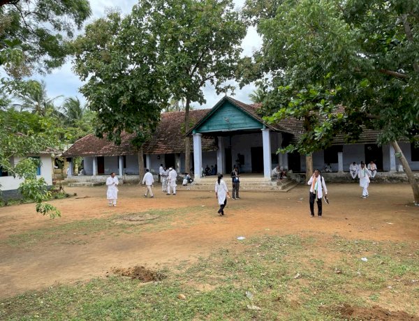 सुचिंद्रम के 101 साल पुराने स्कूल में यात्रा का दोपहर पड़ाव, स्वतंत्रता संग्राम के दौरान महात्मा गांधी भी यहां रुके थे