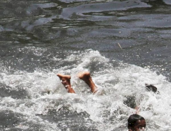 गणेश विसर्जन के दौरान 16 लोगों की डूबने से मौत, यूपी में 8 और हरियाणा में 8 लोगों की गई जान
