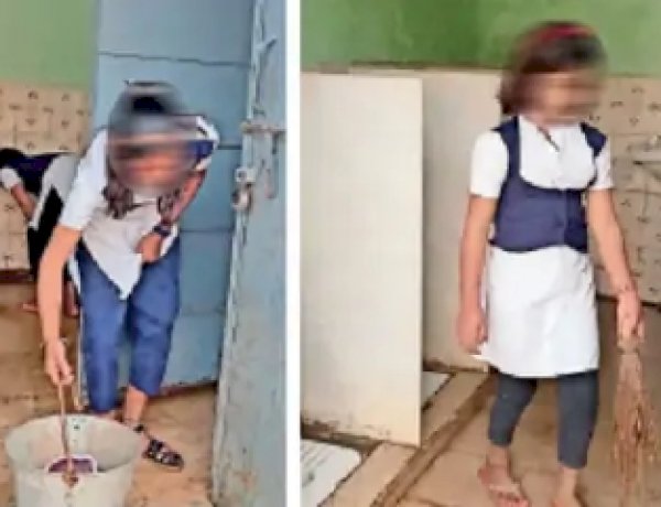 बेटी बचाओ-बेटी पढ़ाओ की पोल खोलती तस्वीर, गुना के शासकीय स्कूल में टॉयलेट साफ कर रही बेटियां