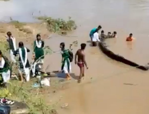 अनूपपुर में बड़ा हादसा, स्टूडेंट्स से भरी नाव सोन नदी में अनियंत्रित होकर पलटी, नाविक ने डूबने से बचाया