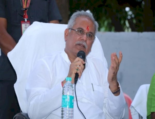 बीजेपी नहीं चाहती कि आम लोगों को आरक्षण मिले : भूपेश बघेल बीजेपी नहीं चाहती कि आम लोगों को आरक्षण मिले : भूपेश बघेल