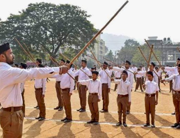 PFI के बाद अब RSS पर प्रतिबंध की उठी मांग, SDPI ने बताया देश में अघोषित आपातकाल PFI के बाद अब RSS पर प्रतिबंध की उठी मांग, SDPI ने बताया देश में अघोषित आपातकाल