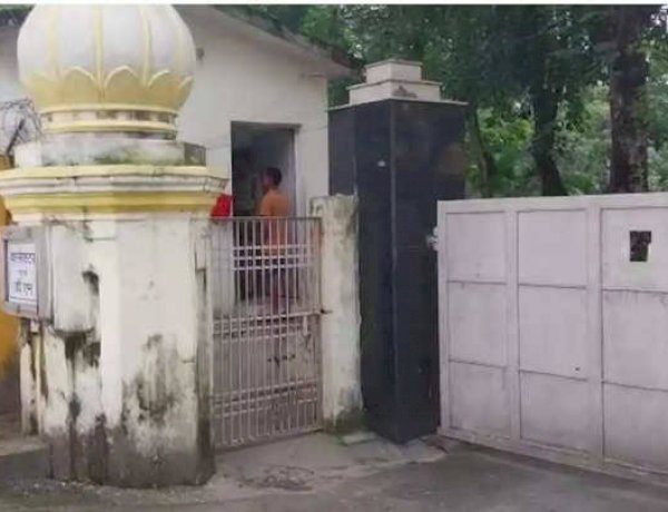 छत्तीसगढ़ में ईडी की बड़ी कार्रवाई, सीएम बघेल की उपसचिव समेत कई अफसरों के घर छापे छत्तीसगढ़ में ईडी की बड़ी कार्रवाई, सीएम बघेल की उपसचिव समेत कई अफसरों के घर छापे