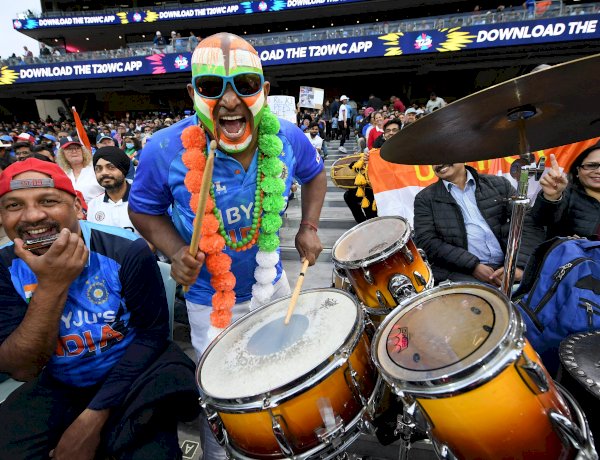 T20 World cup 2022: सेमीफाइनल में भारत की शर्मनाक हार, 10 विकेट से रौंदकर फाइनल में पहुंचा इंग्लैंड