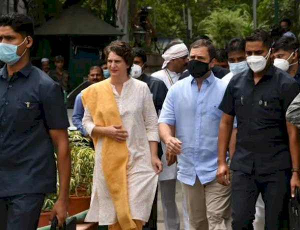 भारत जोड़ो यात्रा में सपरिवार शिरकत करेंगी प्रियंका गांधी, MP में भाई राहुल के साथ करेंगी कदमताल