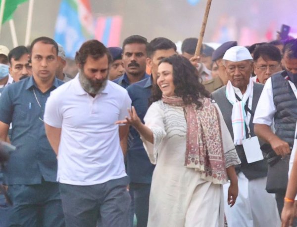 भारत जोड़ो यात्रा में शामिल हुईं अभिनेत्री स्वरा भास्कर, उज्जैन से आगर-मालवा के लिए निकली यात्रा