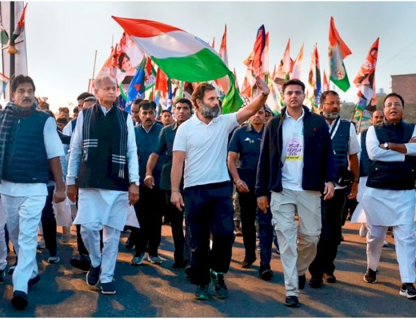 राजस्थान में गहलोत-पायलट के बीच सुलह, राहुल गांधी बोले- जल्द आएगी अच्छी खबर