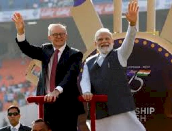 Photo Courtesy : Dainik Bhaskar Photo Courtesy : Dainik Bhaskar