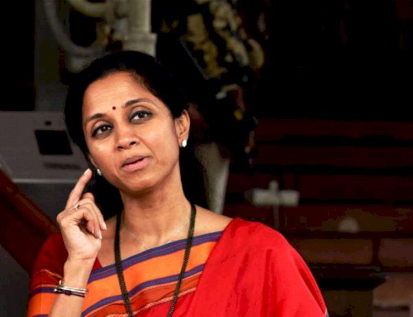 अगले 15 दिन में दो राजनीतिक विस्फोट होंगे, एक दिल्ली में और दूसरा महाराष्ट्र में होगा : सुप्रिया सुले अगले 15 दिन में दो राजनीतिक विस्फोट होंगे, एक दिल्ली में और दूसरा महाराष्ट्र में होगा : सुप्रिया सुले