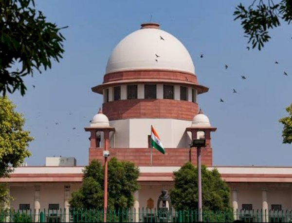 हेट स्पीच में बिना धर्म देखे FIR दर्ज करें, कोताही हुई तो कंटेम्प्ट ऑफ कोर्ट माना जाएगा: राज्यों को SC का सख्त निर्देश हेट स्पीच में बिना धर्म देखे FIR दर्ज करें, कोताही हुई तो कंटेम्प्ट ऑफ कोर्ट माना जाएगा: राज्यों को SC का सख्त निर्देश