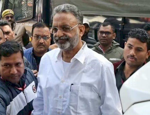 मुख्तार अंसारी को हुई 10 साल की जेल, कोर्ट ने लगाया 5 लाख का जुर्माना मुख्तार अंसारी को हुई 10 साल की जेल, कोर्ट ने लगाया 5 लाख का जुर्माना