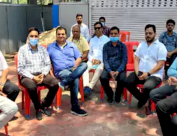 MP में आज ठप रहेंगी स्वास्थ्य सेवाएं, हड़ताल पर जा रहे हैं प्रदेश के 10 हजार शासकीय डॉक्टर्स MP में आज ठप रहेंगी स्वास्थ्य सेवाएं, हड़ताल पर जा रहे हैं प्रदेश के 10 हजार शासकीय डॉक्टर्स