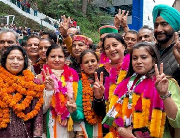 शिमला नगर निगम चुनाव में कांग्रेस की धमाकेदार जीत, दहाई का आंकड़ा भी नहीं पार कर सकी बीजेपी शिमला नगर निगम चुनाव में कांग्रेस की धमाकेदार जीत, दहाई का आंकड़ा भी नहीं पार कर सकी बीजेपी