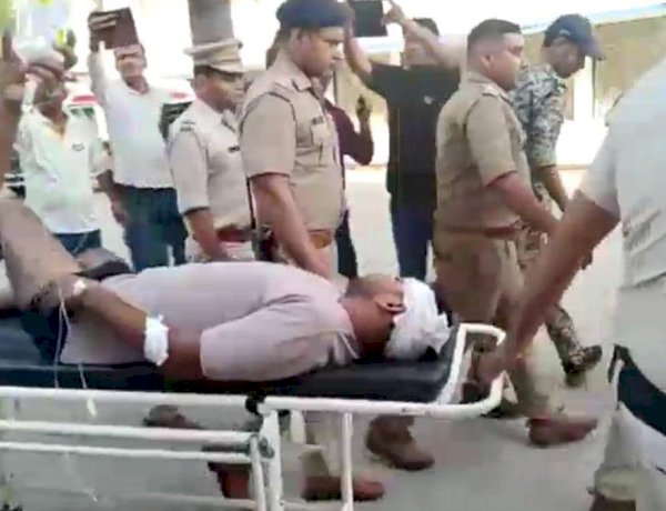 मुरैना शूटआउट के आरोपियों का शॉर्ट एनकाउंटर, मुख्य आरोपी अजीत के पैर में लगी गोली मुरैना शूटआउट के आरोपियों का शॉर्ट एनकाउंटर, मुख्य आरोपी अजीत के पैर में लगी गोली