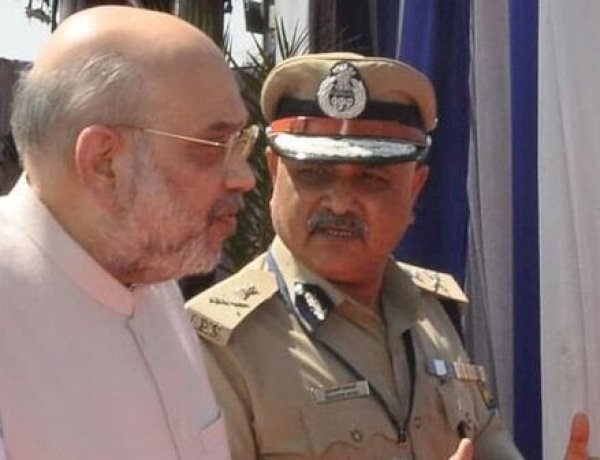 कर्नाटक के विवादित डीजीपी प्रवीण सूद होंगे सीबीआई के अगले डायरेक्टर, कांग्रेस ने बताया था अयोग्य कर्नाटक के विवादित डीजीपी प्रवीण सूद होंगे सीबीआई के अगले डायरेक्टर, कांग्रेस ने बताया था अयोग्य