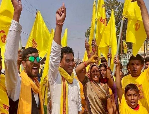 मध्य प्रदेश के 80 सीटों पर चुनाव लड़ेगा जयस, डॉ हीरालाल अलावा ने दिए थर्ड फ्रंट बनाने के संकेत मध्य प्रदेश के 80 सीटों पर चुनाव लड़ेगा जयस, डॉ हीरालाल अलावा ने दिए थर्ड फ्रंट बनाने के संकेत