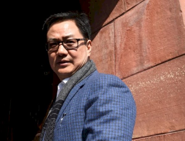 केंद्रीय कैबिनेट में बड़ा फेरबदल, कानून मंत्री पद से हटाए गए किरेन रिजिजू, अर्जुनराम मेघवाल को मिली जिम्मेदारी केंद्रीय कैबिनेट में बड़ा फेरबदल, कानून मंत्री पद से हटाए गए किरेन रिजिजू, अर्जुनराम मेघवाल को मिली जिम्मेदारी