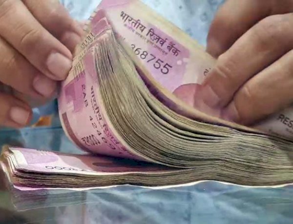 30 सितंबर के बाद बैंक नहीं बदलेंगे दो हजार के नोट, जाना पड़ेगा आरबीआई ऑफिस 30 सितंबर के बाद बैंक नहीं बदलेंगे दो हजार के नोट, जाना पड़ेगा आरबीआई ऑफिस
