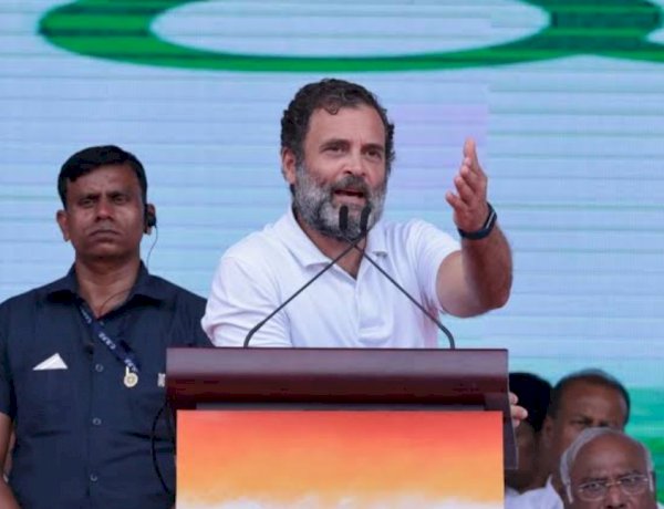 संसद संवैधानिक मूल्यों से बनती है, अहंकार की ईंटों से नहीं, राहुल गांधी का केंद्र पर सीधा हमला संसद संवैधानिक मूल्यों से बनती है, अहंकार की ईंटों से नहीं, राहुल गांधी का केंद्र पर सीधा हमला