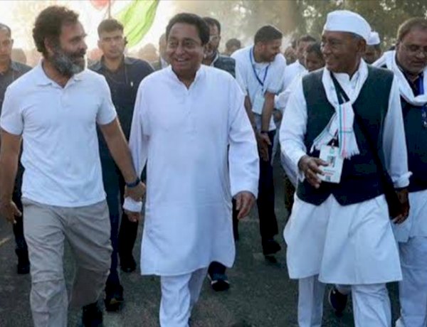 दिल्ली में होने वाली एमपी कांग्रेस की चुनावी बैठक दूसरी बार टली, कर्नाटक कैबिनेट विस्तार बनी वजह दिल्ली में होने वाली एमपी कांग्रेस की चुनावी बैठक दूसरी बार टली, कर्नाटक कैबिनेट विस्तार बनी वजह