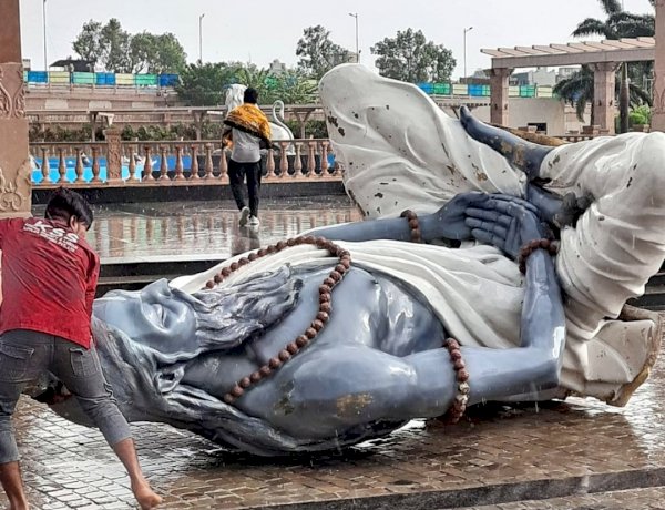 नहीं थम रहा महाकाल लोक में मूर्तियां खंडित होने का मुद्दा, कांग्रेस ने कहा शिव ने खोल दिया है त्रिनेत्र