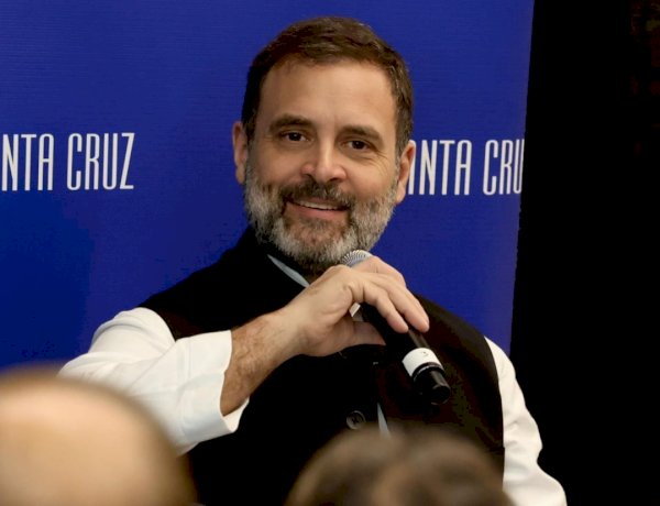 उन्हें लगता है कि वे भगवान से भी ज्यादा जानते हैं, अमेरिका पहुंचे राहुल गांधी का पीएम मोदी पर कटाक्ष उन्हें लगता है कि वे भगवान से भी ज्यादा जानते हैं, अमेरिका पहुंचे राहुल गांधी का पीएम मोदी पर कटाक्ष