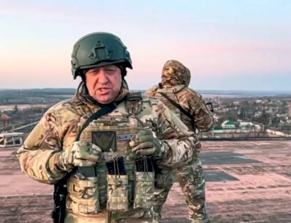 रूस में प्राइवेट आर्मी वैगनर ग्रुप ने की बगावत, राष्ट्रपति पुतिन ने सभी को मार गिराने के दिए निर्देश