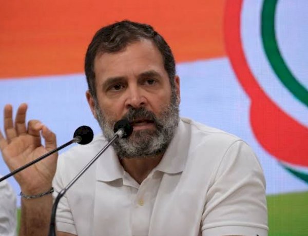 आखिर किसका है ये अमृतकाल, दाल भाजी की कीमतें जारी कर राहुल गांधी ने बोला केंद्र पर हमला आखिर किसका है ये अमृतकाल, दाल भाजी की कीमतें जारी कर राहुल गांधी ने बोला केंद्र पर हमला
