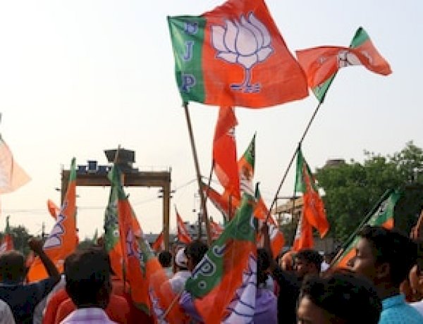 बीजेपी ने चार राज्यों के प्रदेश अध्यक्ष बदले, झारखंड में बाबूलाल मरांडी, पंजाब में सुनील जाखड़ को कमान बीजेपी ने चार राज्यों के प्रदेश अध्यक्ष बदले, झारखंड में बाबूलाल मरांडी, पंजाब में सुनील जाखड़ को कमान