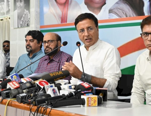 शिवराज निर्मित आपदा है ओंकारेश्वर की बाढ़, इस अपराध के लिए शंकराचार्य भाजपा को माफ नहीं करेंगे: कांग्रेस शिवराज निर्मित आपदा है ओंकारेश्वर की बाढ़, इस अपराध के लिए शंकराचार्य भाजपा को माफ नहीं करेंगे: कांग्रेस
