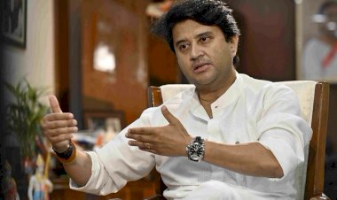 केंद्रीय मंत्री ज्योतिरादित्य सिंधिया  केंद्रीय मंत्री ज्योतिरादित्य सिंधिया
