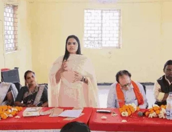 MP: कांग्रेस संगठन में बड़ा फेरबदल, रीना बौरासी महिला कांग्रेस की प्रदेश अध्यक्ष नियुक्त