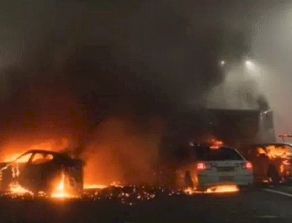 यमुना एक्सप्रेसवे पर मौत का तांडव, दर्जनभर वाहन भिड़े, 13 की मौत और 66 घायल